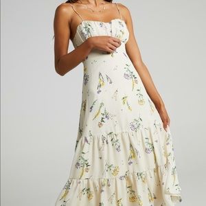 SHOWPO NEW . Floral dress